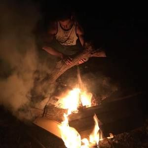 Meet your Posher, Sam